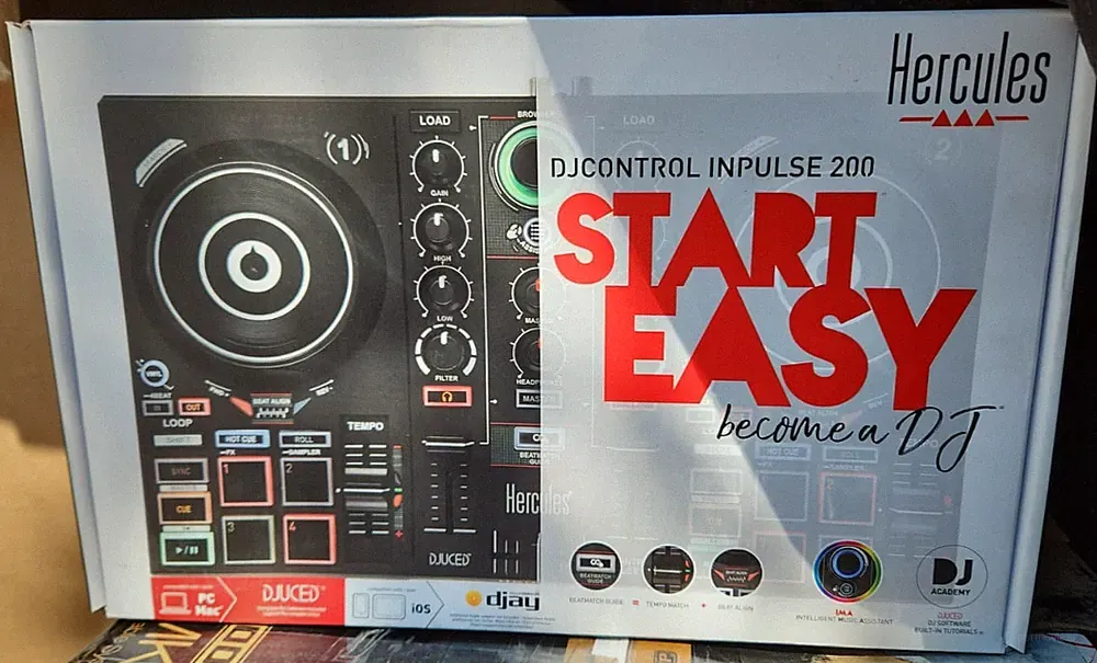 Hercules DJControl Inpulse 200 MK2 - Portable 2-Channel DJ Controller Used