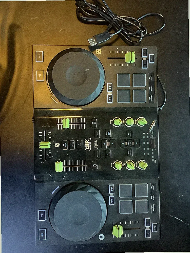 Hercules Universal DJ Control Air USB Mixer Controller Street Edition