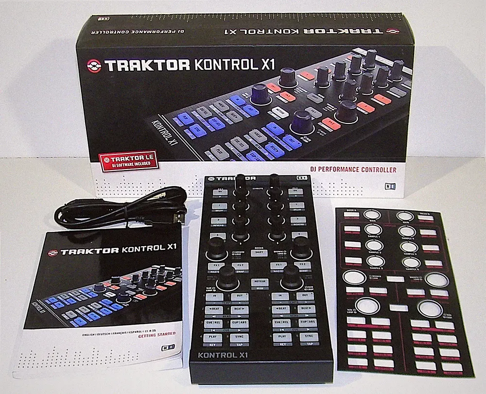 🔥【MINTY in BOX】NI Traktor Kontrol X1 DJ Controller w Manual, Skin+!💥GUARANTY
