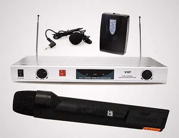 MR DJ MICVHF5600 2 Channel Professional PA/DJ/KTV/Karaoke VHF Lapel & Handheld