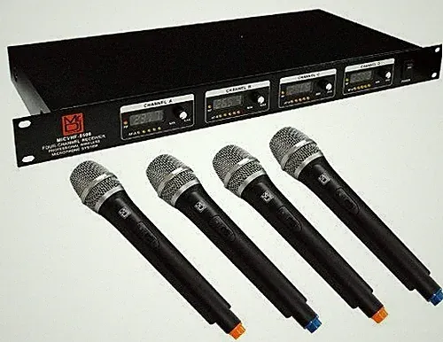 MR DJ MICVHF8500 4 Channel Professional PA/DJ/KTV/Karaoke VHF Handheld Wireless