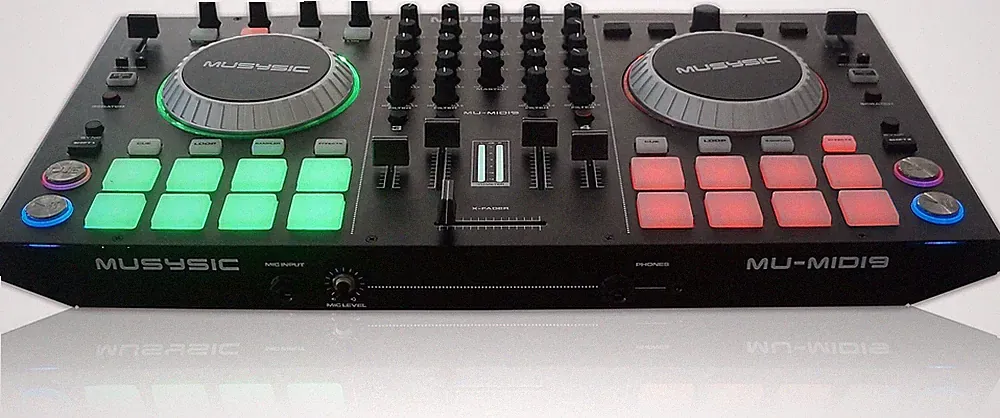 VirtualDJ 4-Channel