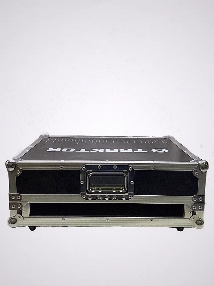 NATIVE INSTRUMENTS DJ EQUIPMENT Used