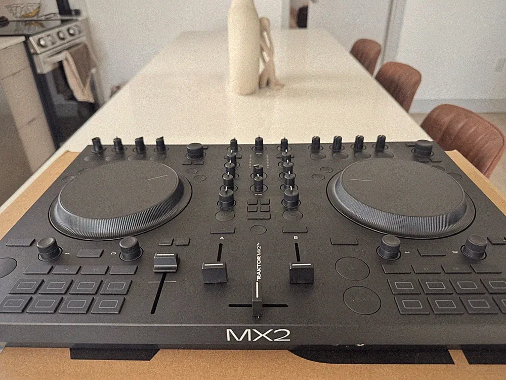 native instruments traktor mx2 dj controller