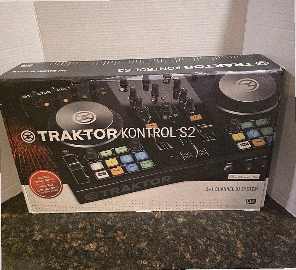Native Instruments TRAKTOR KONTROL S2 MK2 DJ Controller NO ADAPTER
