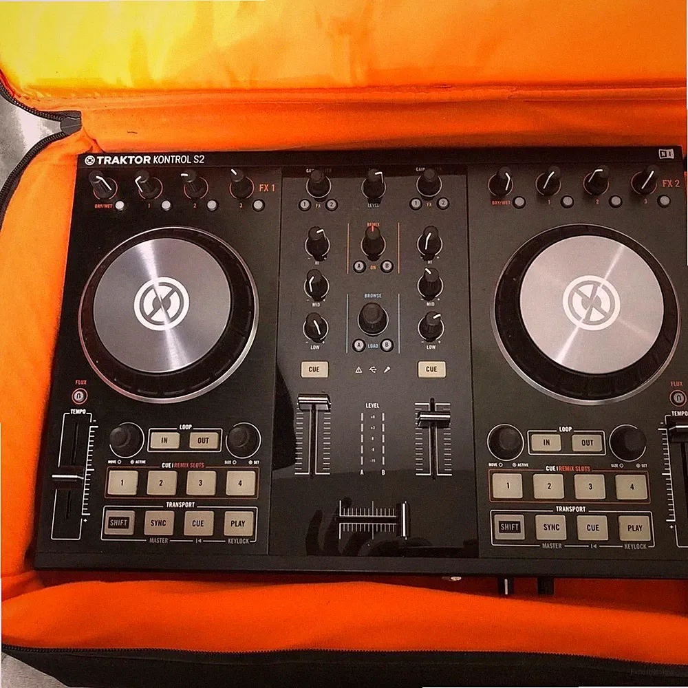 Native Instruments Traktor Kontrol S2 MK2 DJ Controller Soft Case Tested