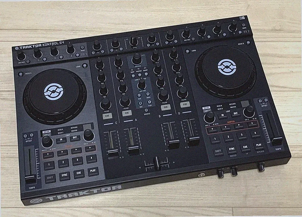 Native Instruments Traktor Kontrol S4 DJ Controller Cable[Excellent]