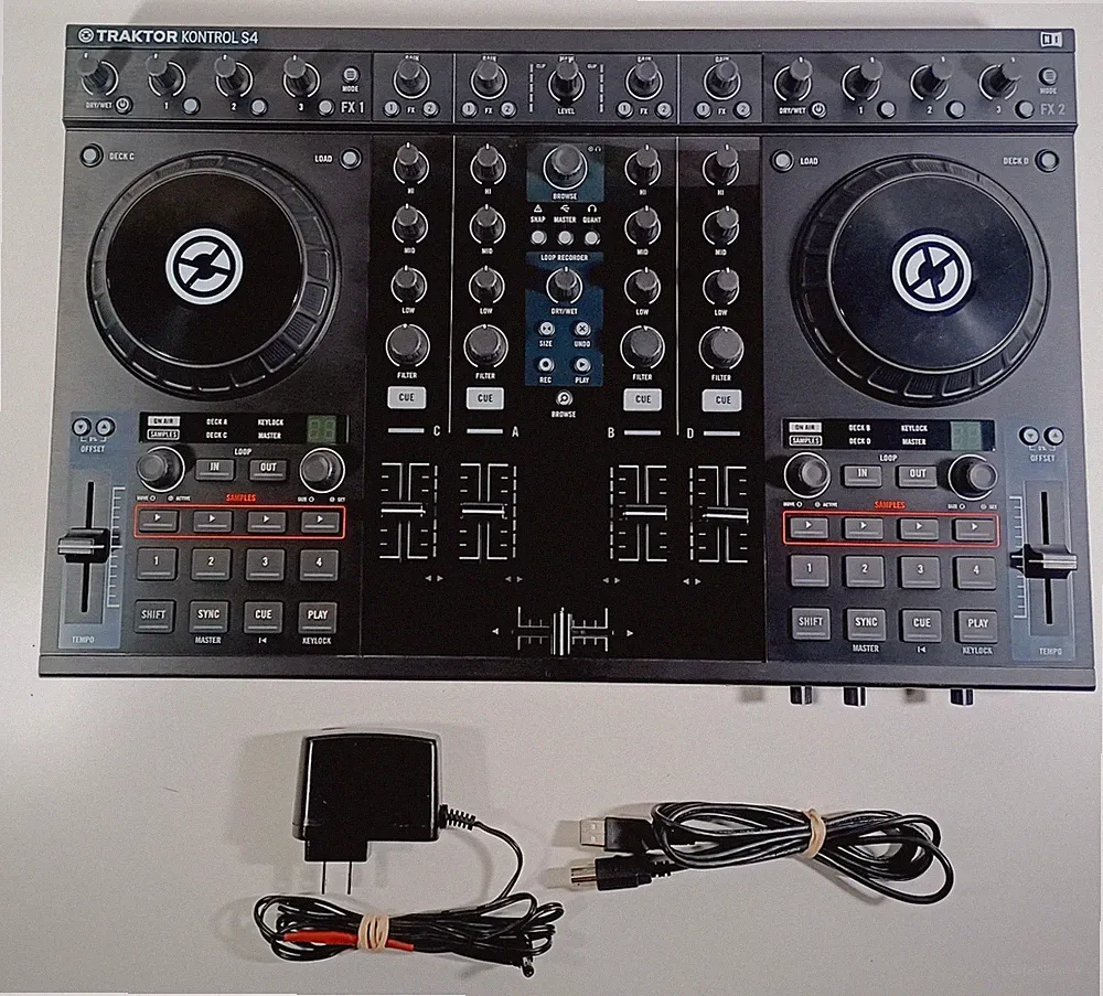 Native Instruments Traktor Kontrol S4 MK1 DJ Controller With Cords PARTS REPAIR