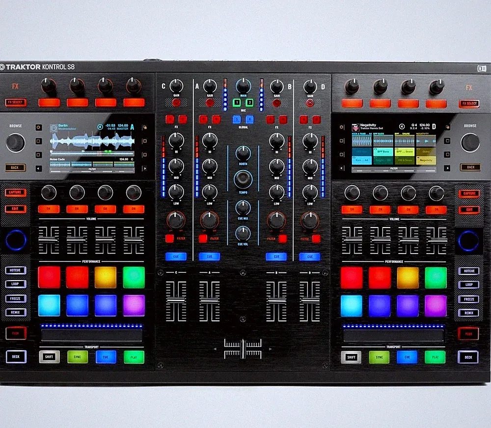 Native Instruments Traktor Kontrol S8 4 Channel DJ Controller + Power Supply