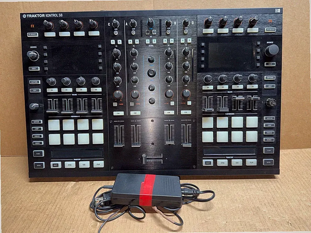 Native Instruments 4-Channel