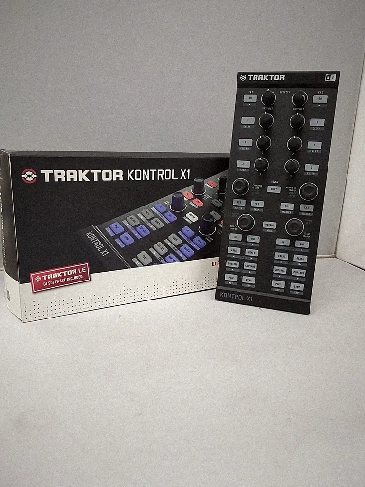 Native Instruments Traktor Kontrol X1 DJ Controller Used Tested