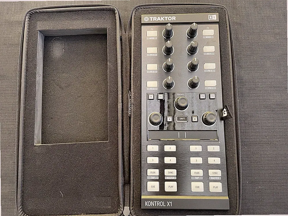 Native Instruments Traktor Kontrol X1 MK2 DJ Controller w/ Protective Case