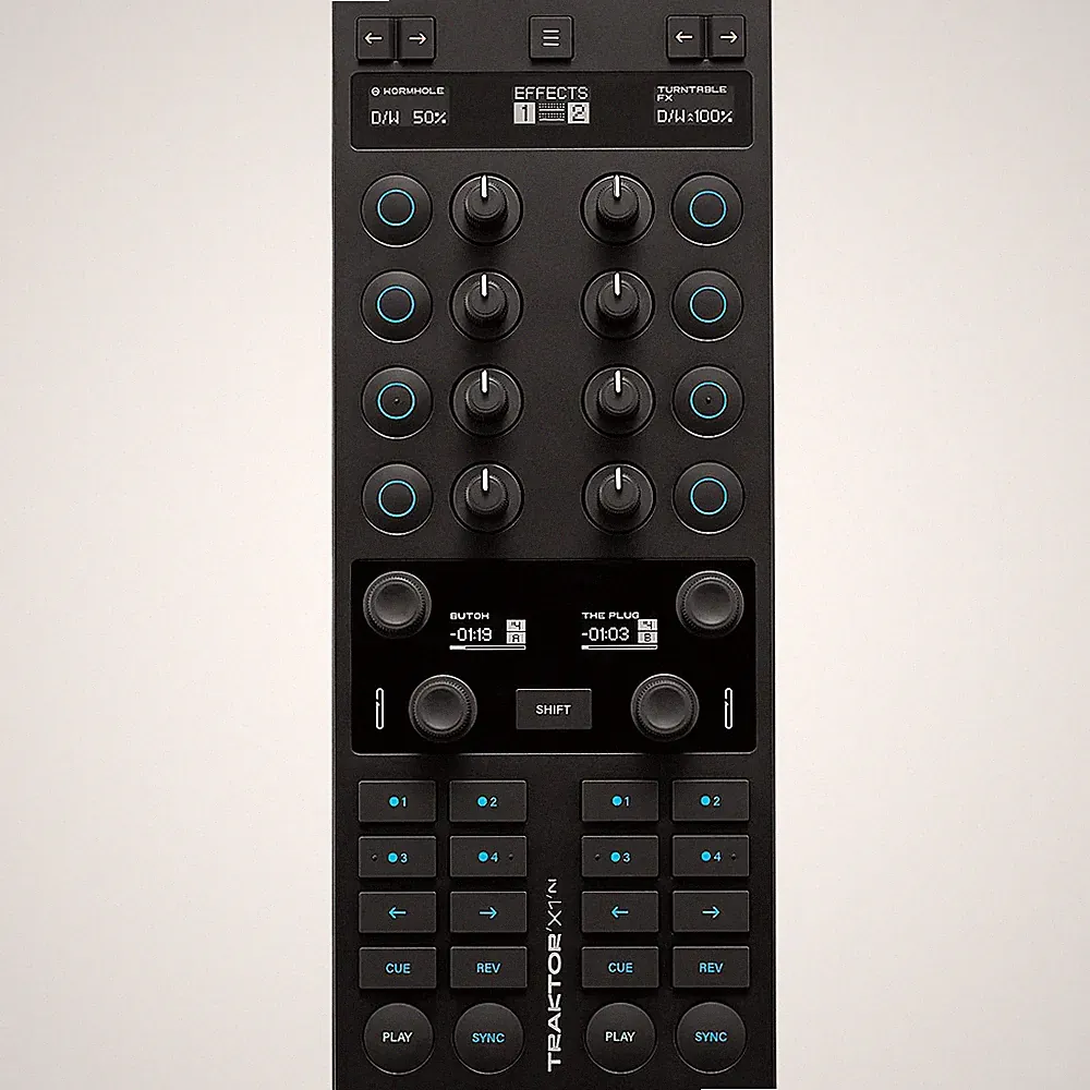 Native Instruments Traktor X1 MK3 DJ Controller Black