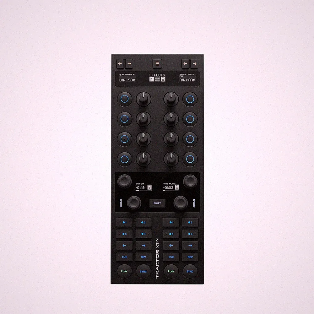 Native Instruments Traktor X1 Modular DJ Controller