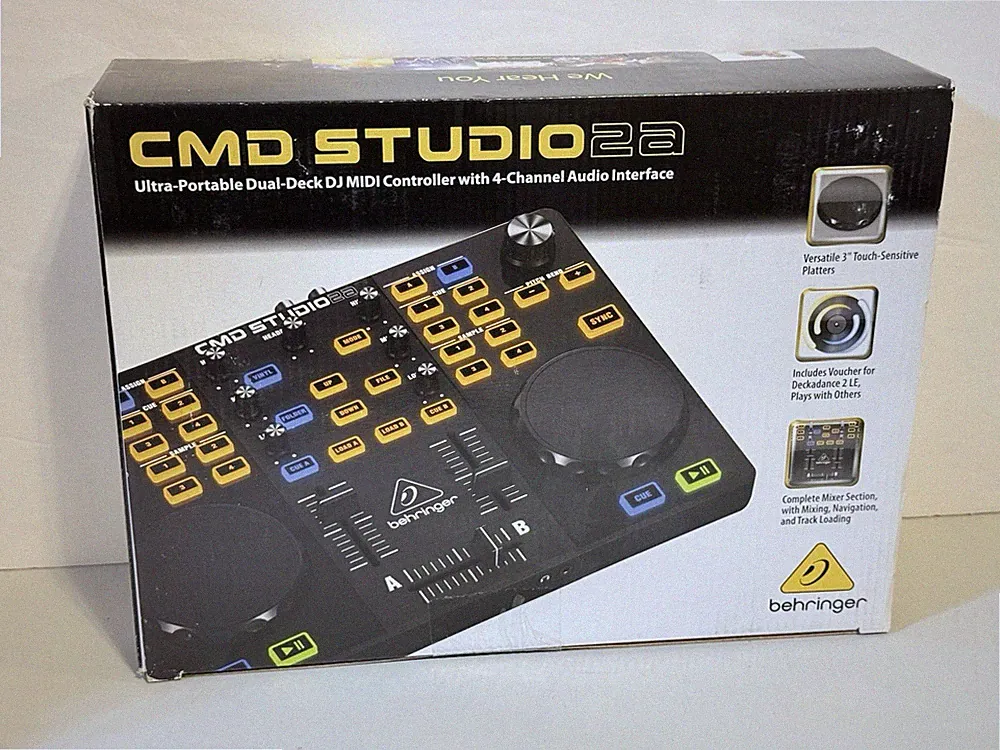 💥NEW NIB💥 BEHRINGER CMD STUDIO 2A Ultra-Portable Dual-Deck DJ MIDI Controller