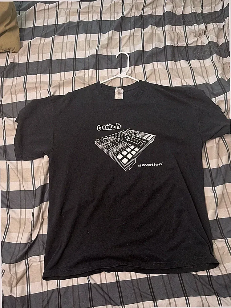 Novation Twitch Dj Controller Shirt Black XL Short Sleeve