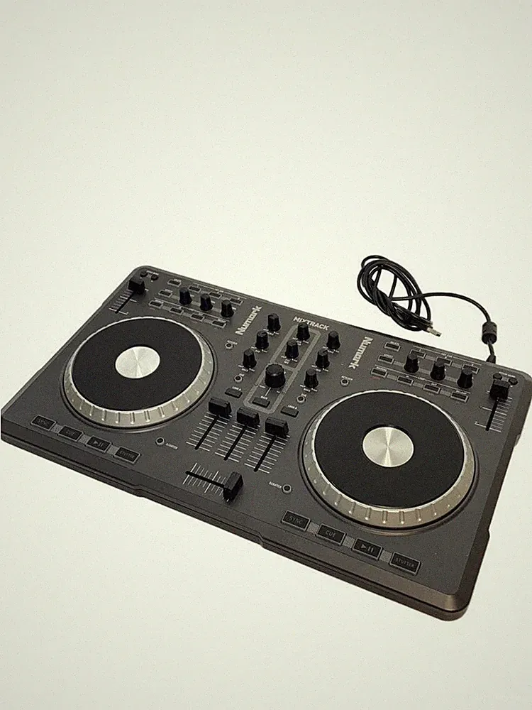numark DJ equipment MIXTRACK Used