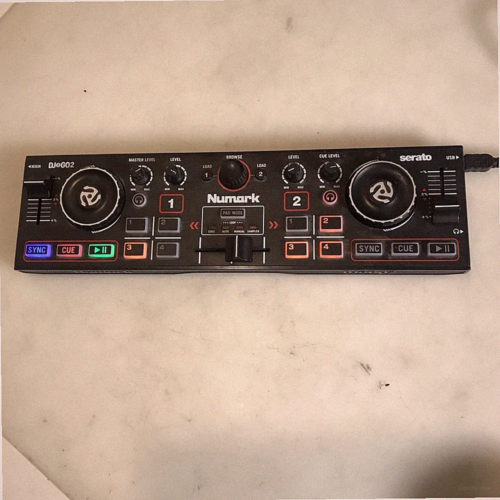 Numark DJ2GO2 Double Deck Controller Black Serato Touch Compact