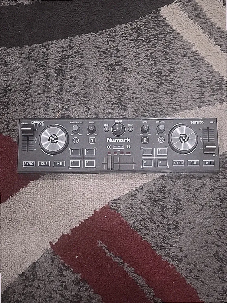 Numark DJ2GO2 Touch Compact 2 Deck USB DJ Controller - No Cables - WORKING