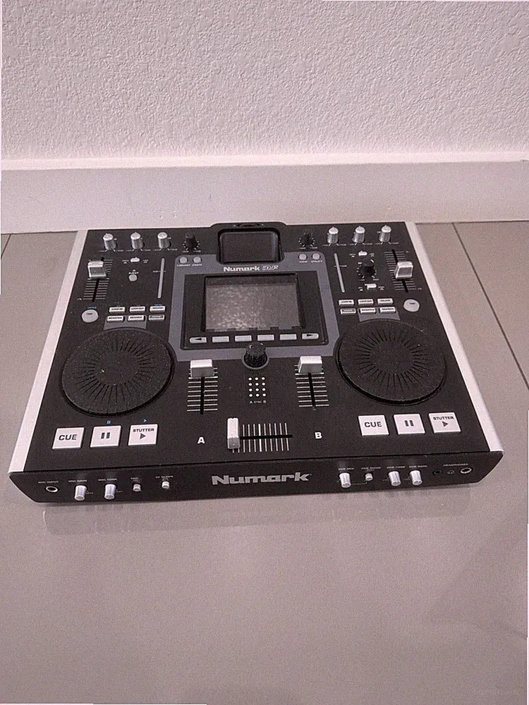 Numark iDJ2 DJ Station Mixer Controller iPod Dock Mixing Station Pro Audio *READ