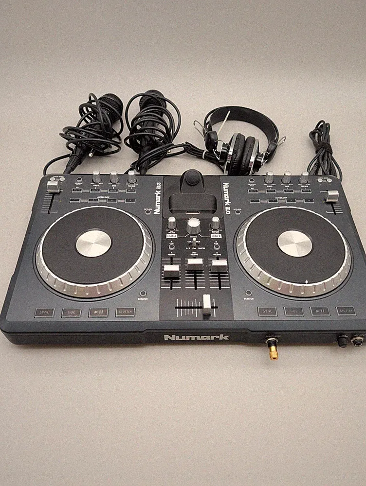 Numark iDJ3 All-In-One DJ Controller Mixer with USB W/2 Mics And Headphones