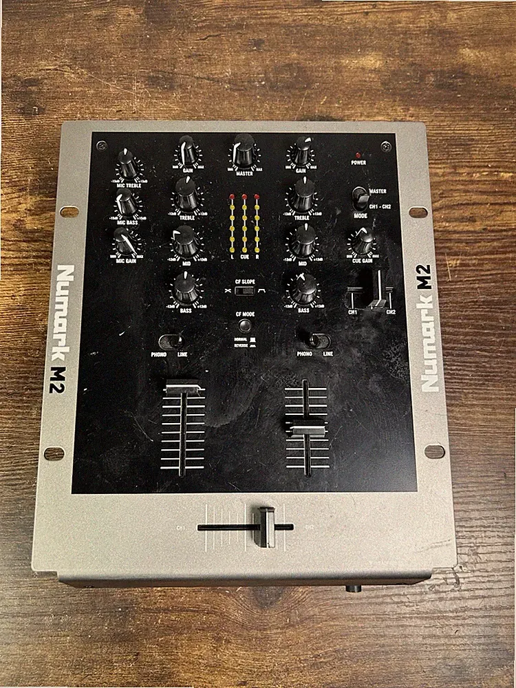 Numark M2 2-Channel Professional Scratch DJ Mixer ( NO Power Cord)