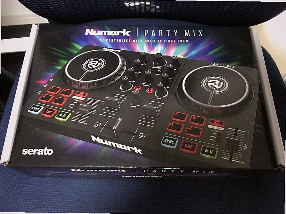 Numark Mirror Ball With 2 Deck DJ Controller Virtual DJ LE Included Party Mix