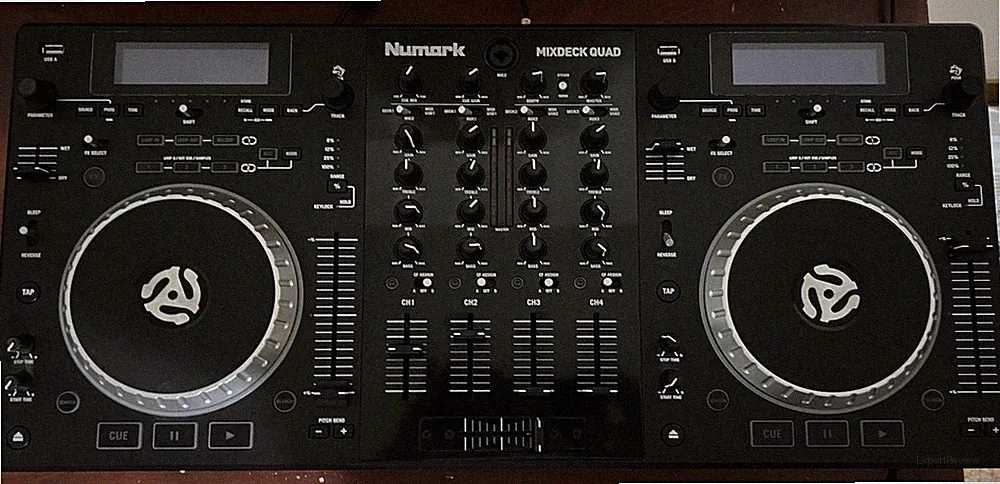 Numark Mixquad Dj Controller good condition 🔥🔥🔥 mix master