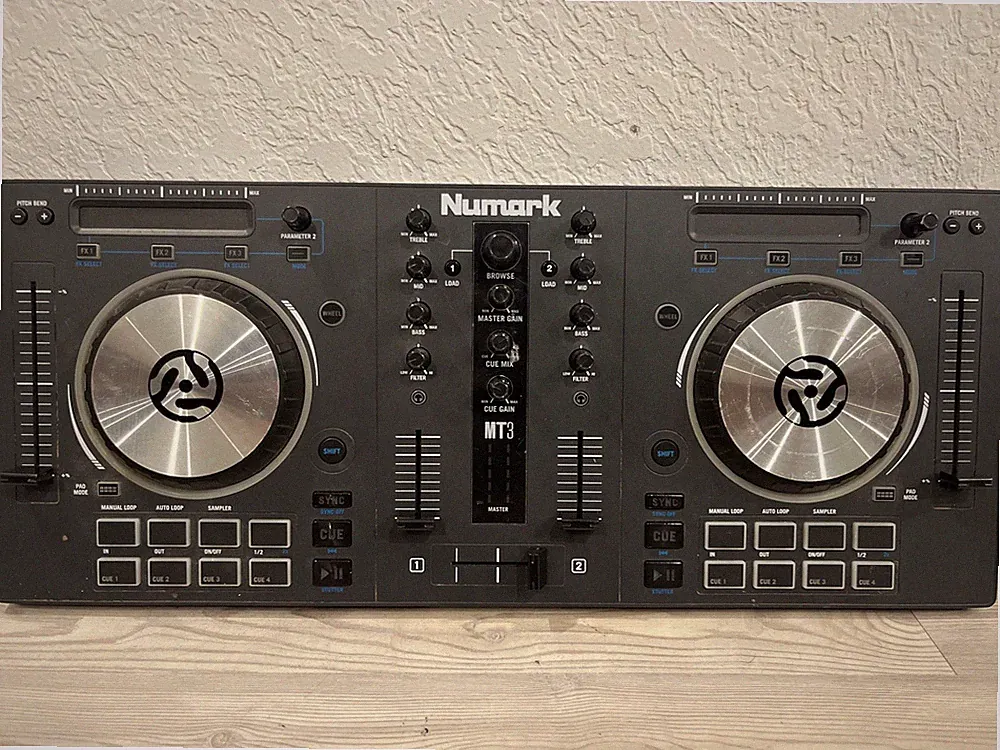 Numark All-in-One