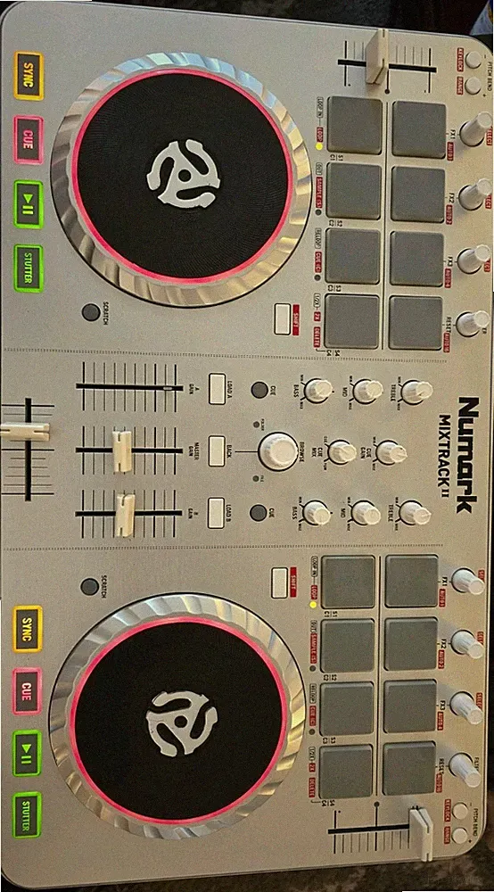 Numark Mixtrack II 2-Deck DJ Controller 16 Pads USB Filter Pitch Control Silver