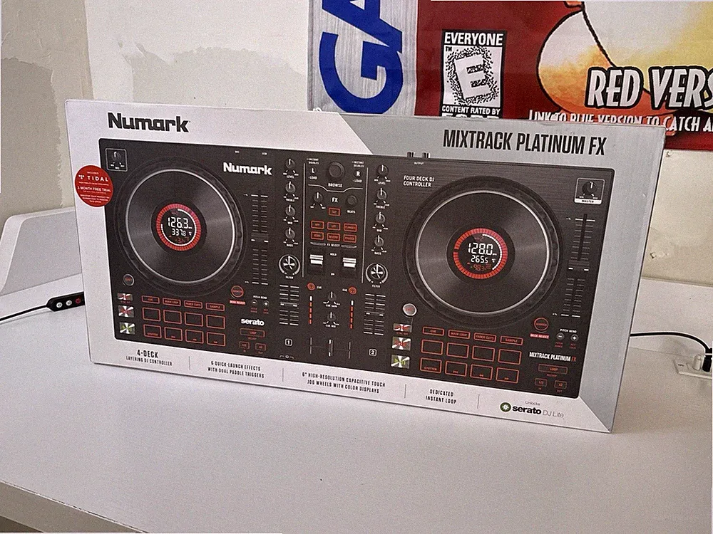Numark Mixtrack Platinum FX 4-Deck DJ Controller w/ Jog Wheel Displays & FX