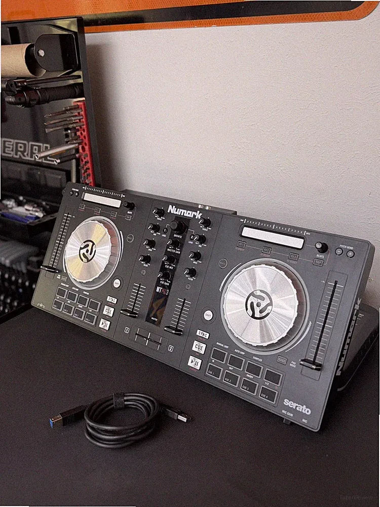 Numark Mixtrack Pro 3 DJ Controller 2-Channel Serato USB MIDI Tested Working