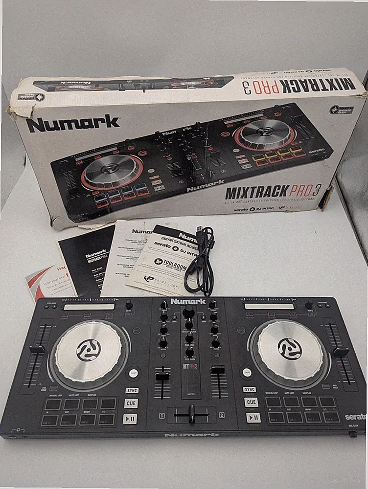 Numark Mixtrack Pro 3 DJ Controller USB MIDI w/ Cable Tested Working