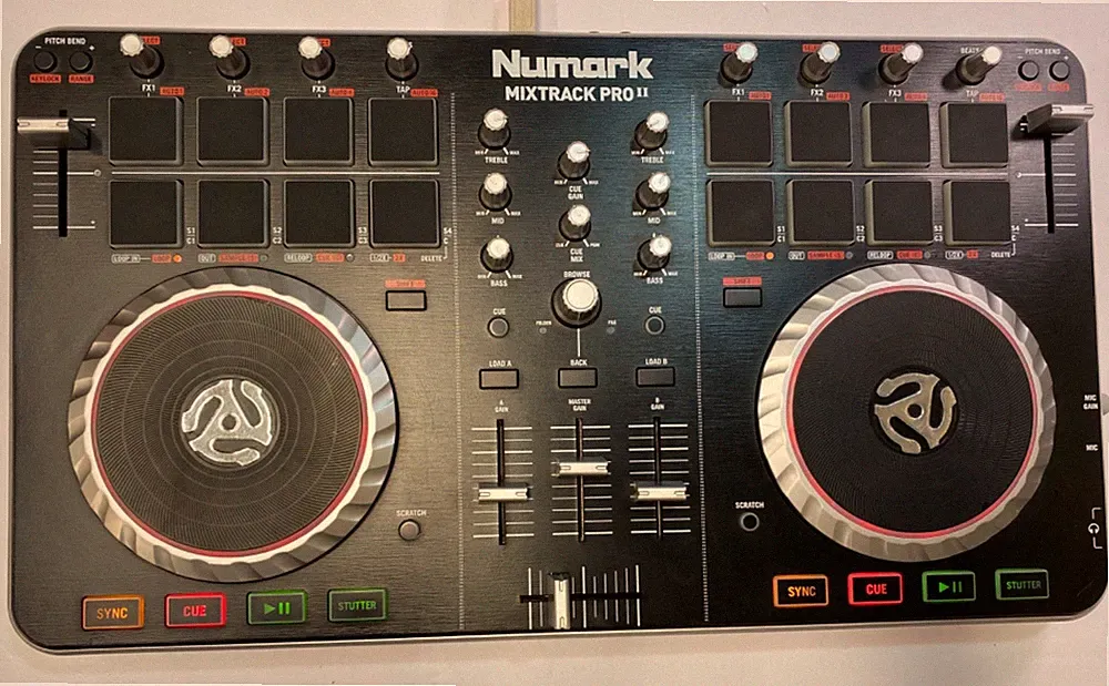 Numark Mixtrack Pro II 2-Channel DJ Controller w/ Performance Pads *TESTED