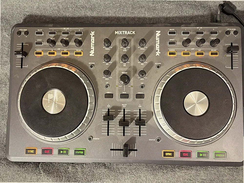 Numark Mixtrack USB DJ Controller - Tested and Working, Great Condition