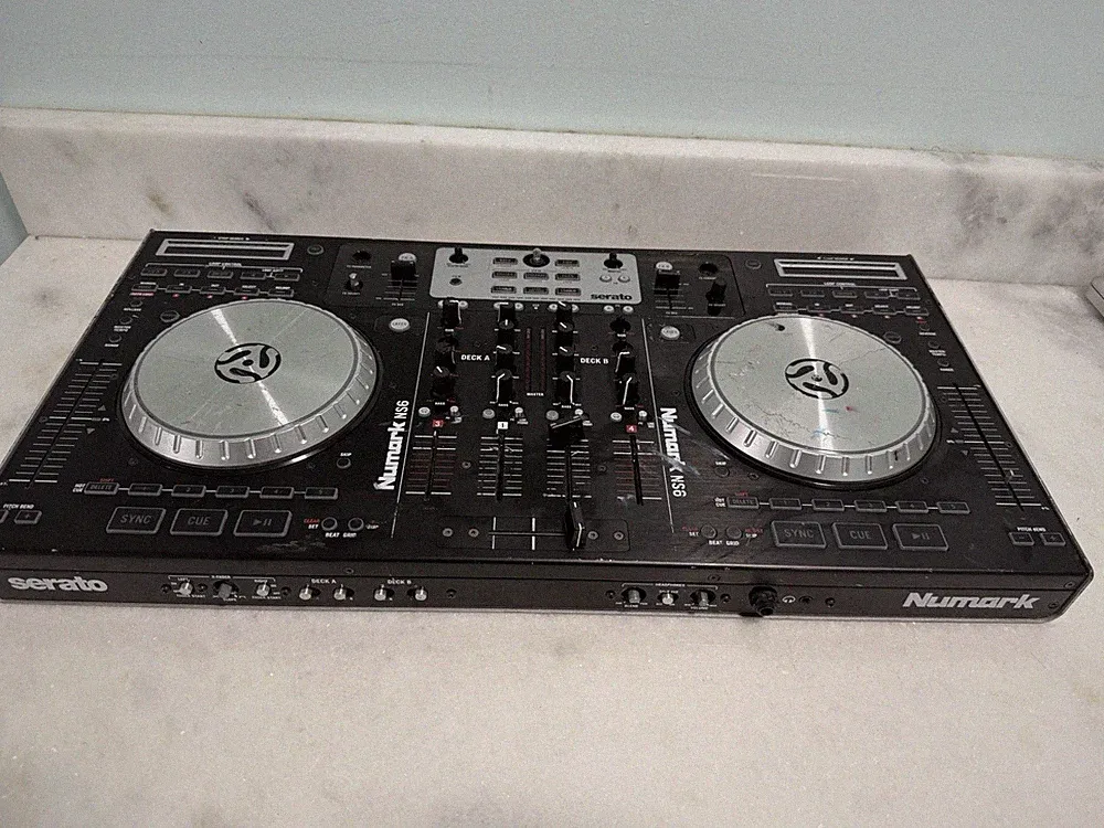 Numark NS6 4 Channel DJ Controller No Power Cord Untested Selling Us Is