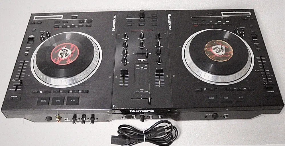 Numark NS7 DJ Controller with Power Supply - Free Shipping!
