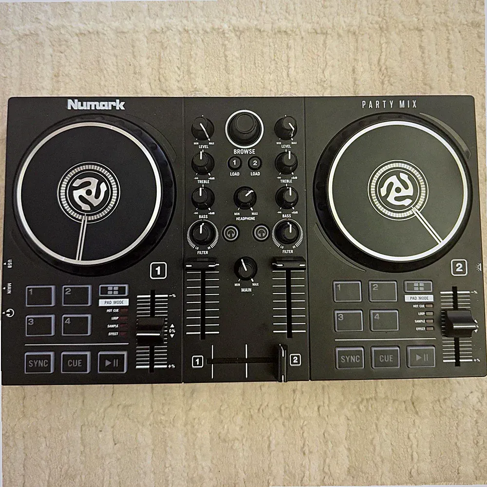 Numark Party Mix 2-Deck DJ Controller Serato DJ Lite, 8 Pads, Loop/Filter