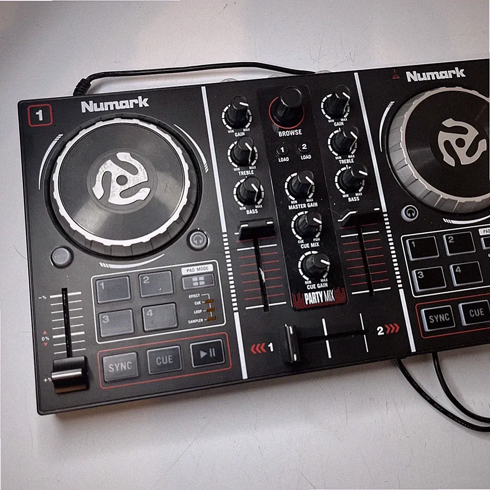 Numark Party Mix DJ Controller with Built in Light Show