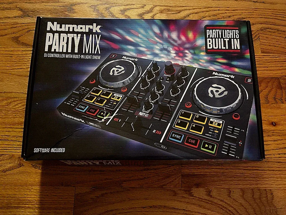 Numark Party Mix Double Deck DJ Controller w/Built-In Light Show W/Box & Manual
