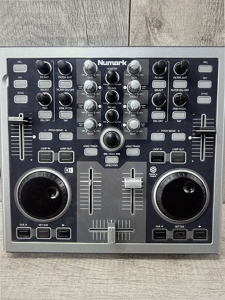 Numark Total Control DJ Double Mixing Deck NO Cords Untested