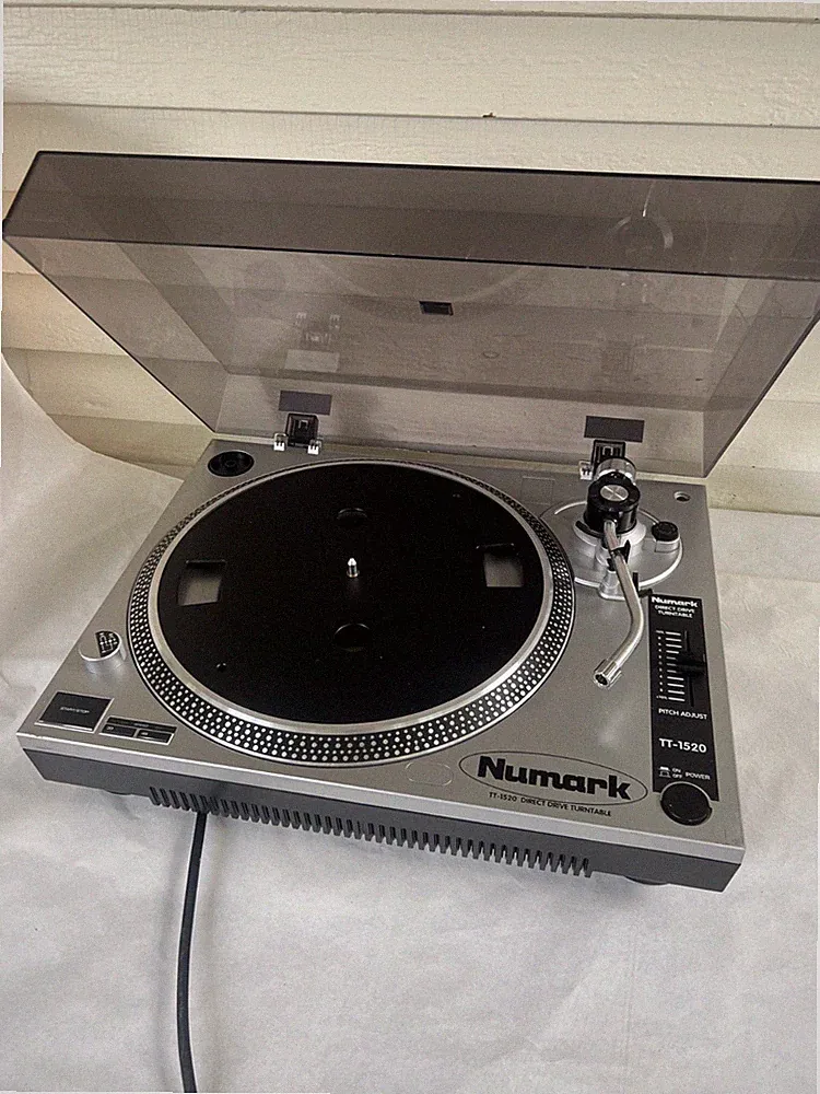 Numark TT-1520 Direct Drive DJ Turntable Pitch Control *GRINDING NOISE* READ!
