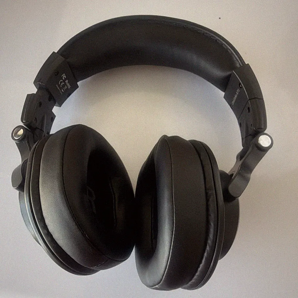 OneOdio Fusion A70 Wireless Bluetooth DJ Headphones Hi-Res Audio Black Foldable
