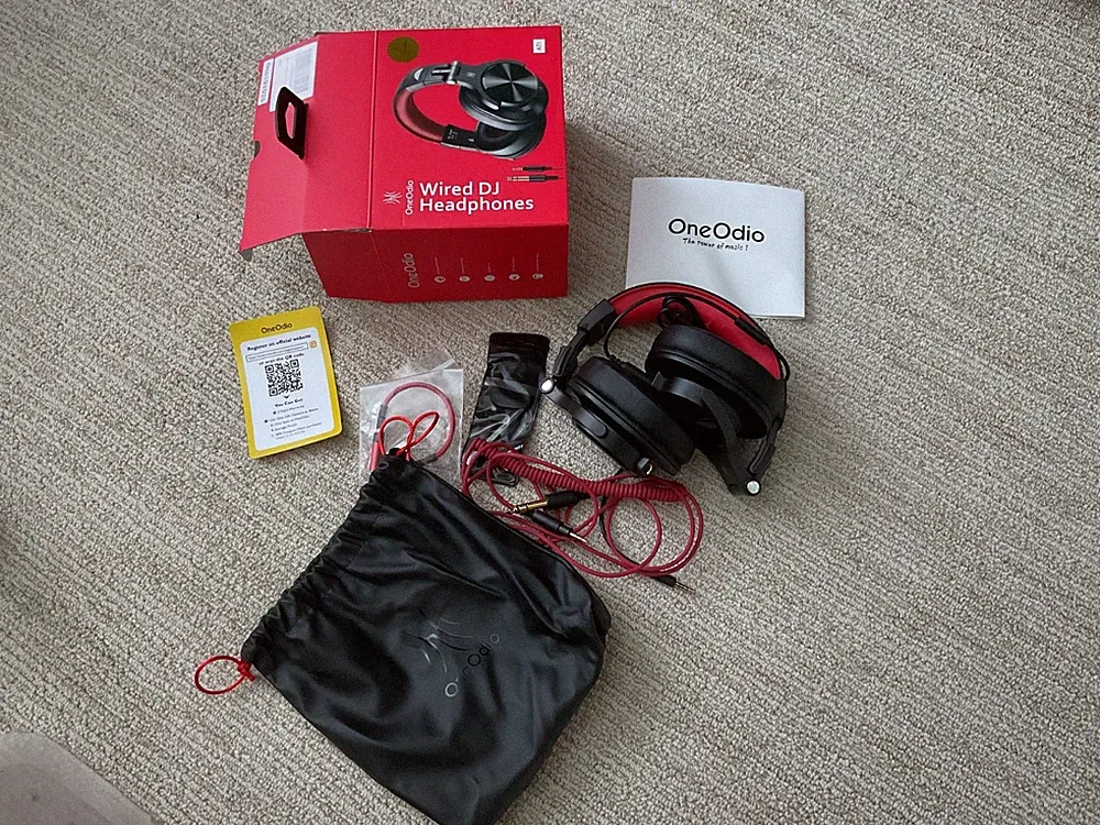 Oneodio Wired DJ Headphones NIB