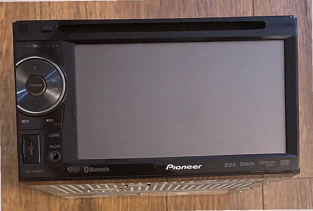Pioneer AVH-P2400BT Car Stereo Double Din