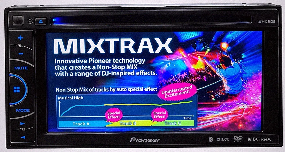 Pioneer AVH-X2600BT 6.1" Touchscreen Bluetooth CD Double DIN Car Audio Receiver