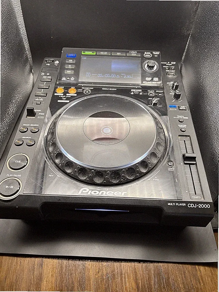 Pioneer CDJ-2000 DJ Multi Player Black Rekordbox USB LAN w/ Case - DEAL