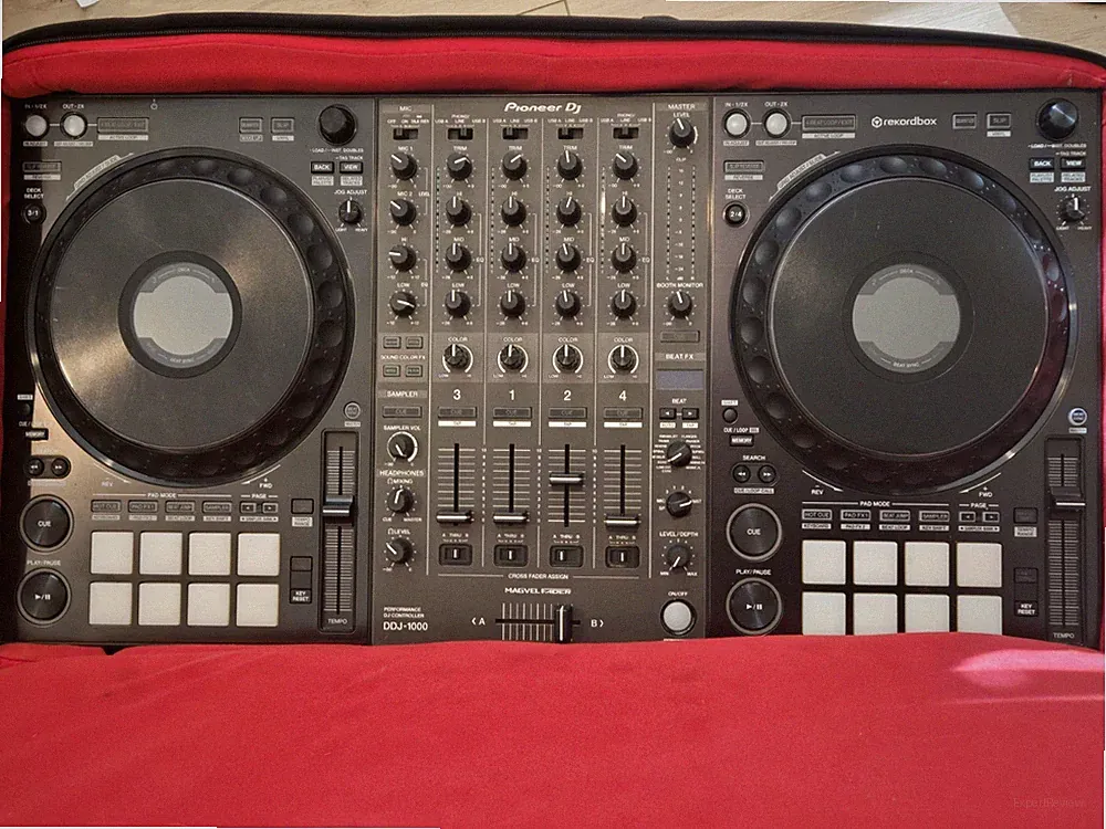 Pioneer DDJ-1000 Recordbox DJ 4-Channel Controller +Mint+