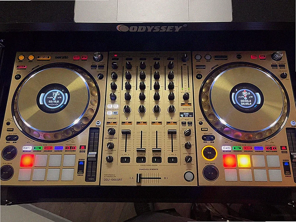 Pioneer DDJ-1000SRT 4-Channel DJ Controller Serato DJ DDJ1000SRT GOLD VERSION