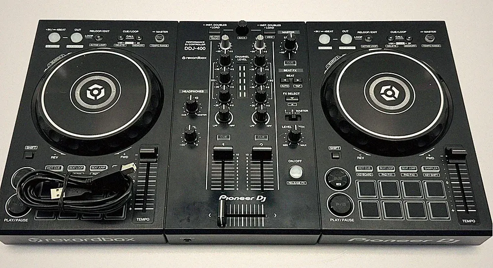 Pioneer DDJ-400 DJ Controller